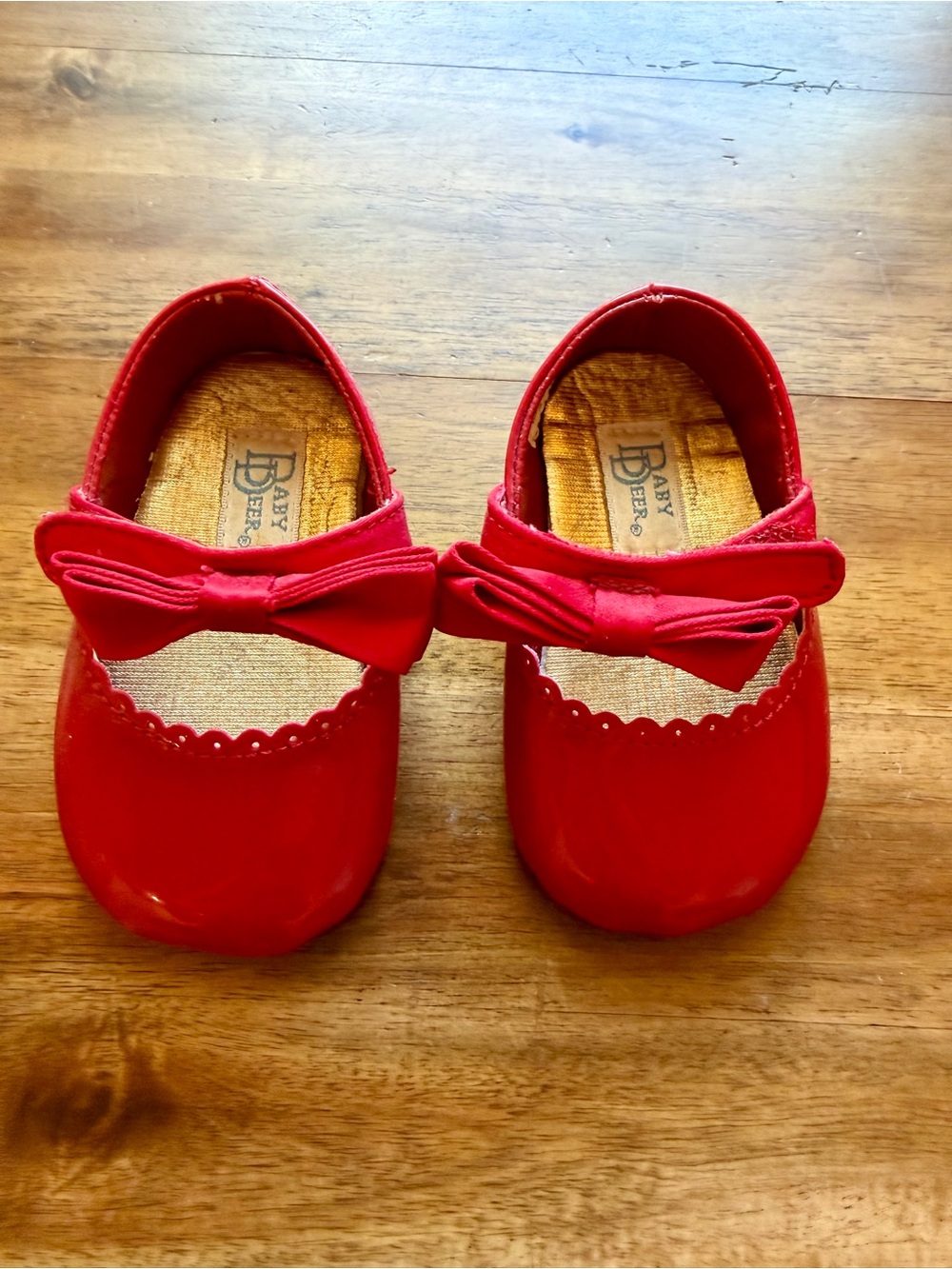 Baby Deer Girls Red Patent Leather Mary Jane Shoes with Bow Baby Size 2 Classic